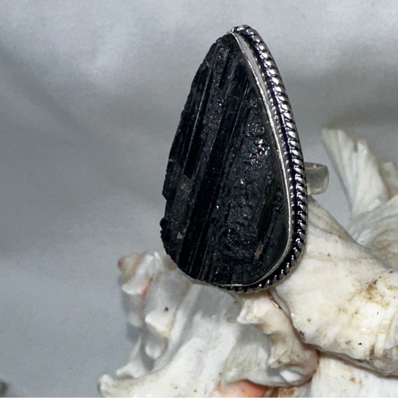 Sale* Raw Tourmaline nostalgia statement Ring - Picture 8 of 12